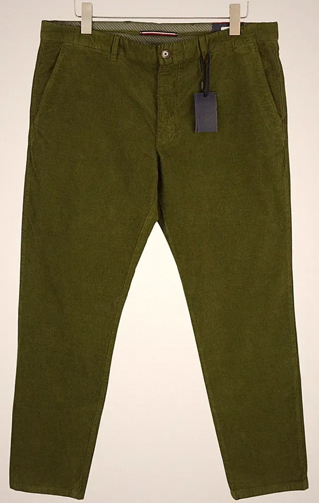 TOMMY HILFIGER Denton Chino Stretch Hose W38/L34 Grün Cord Chino Gerade