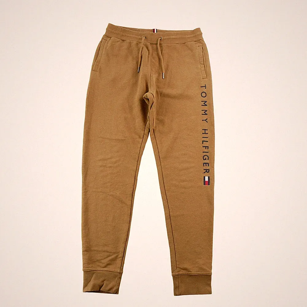 Tommy Hilfiger Jogging Jogger Vertical Logo Fleece Baumwollmischung Logo Stickerei Po