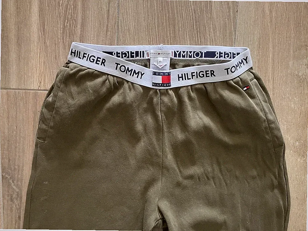 Tommy Hilfiger Jogginghose khaki Größe XS