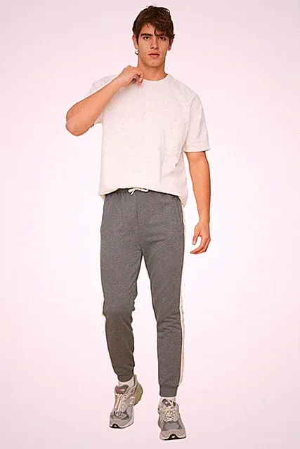 Trendyol Herren Anthracite Male Regular Fit Tracksuits Sweatpants, Anthracite