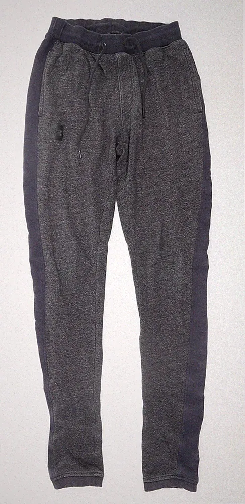 Under Armour ColdGear Jogginghose Herren Grau M Slim Fit Tapered Fleece