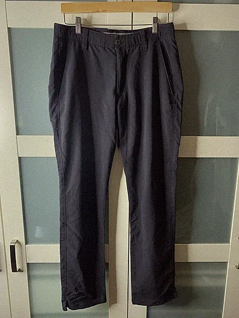 Under armour Herren Fitnesshose Hose Gr. 32 W 32 L schwarz Zip Fly