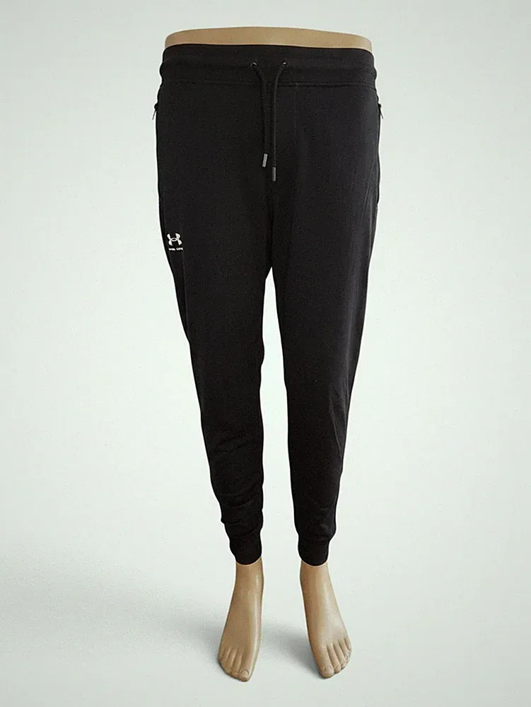 Under Armour Jogger Jogginghose Trainingshose Herren S schwarz