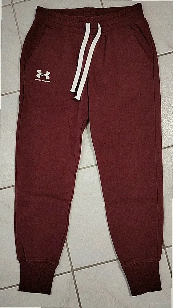 Under Armour Jogginghose weinrot S