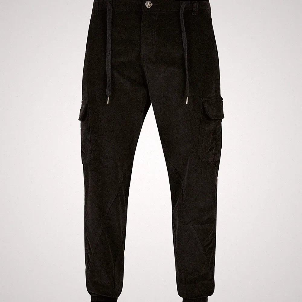 Urban Classics Corduroy Cargo Jogging Pants Hose Jogginghose Slim Fit Cargo Stil