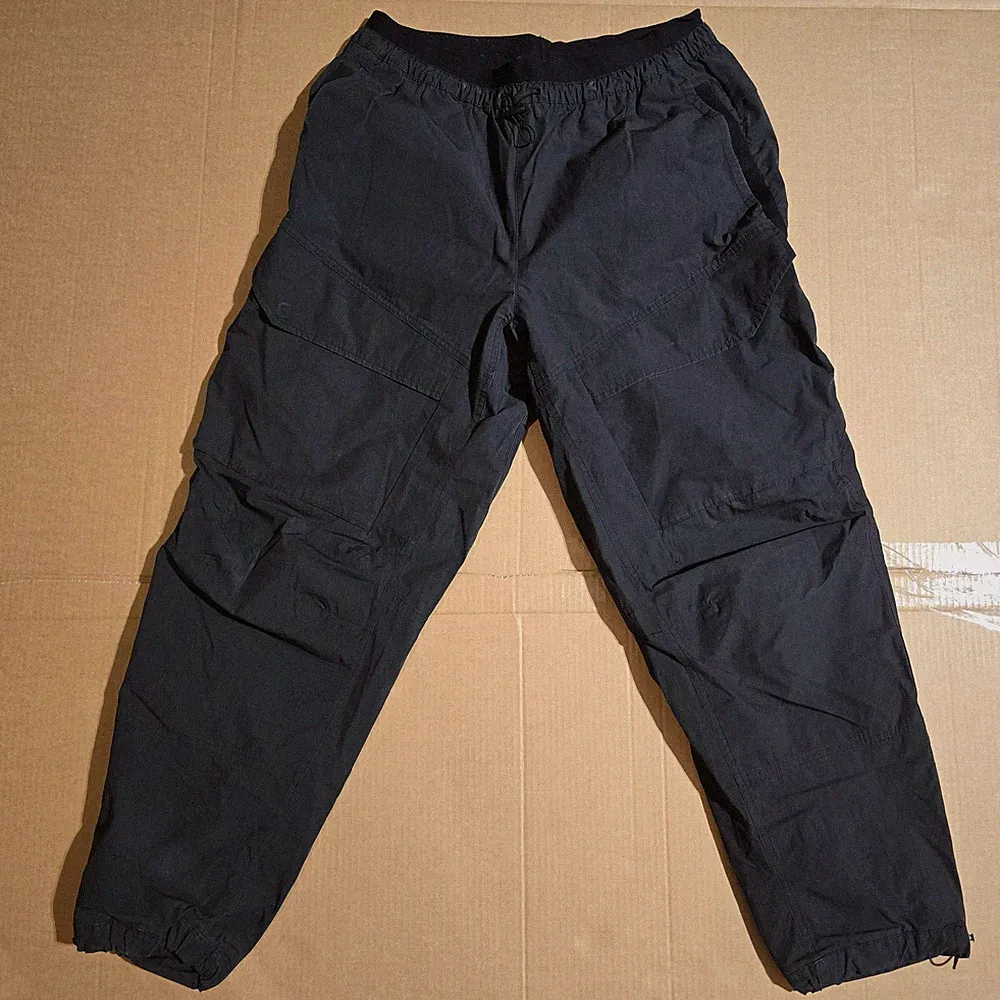 Used Nike NSW Woven Tech Pack Pants Pant Jogger Trousers BLACK CZ1622-010 sz L