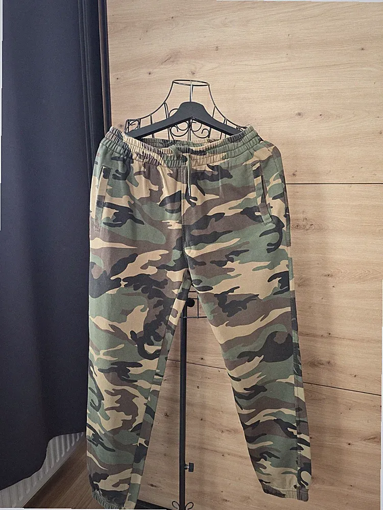 Vintage Industries Jogginghose Camouflage, Größe M