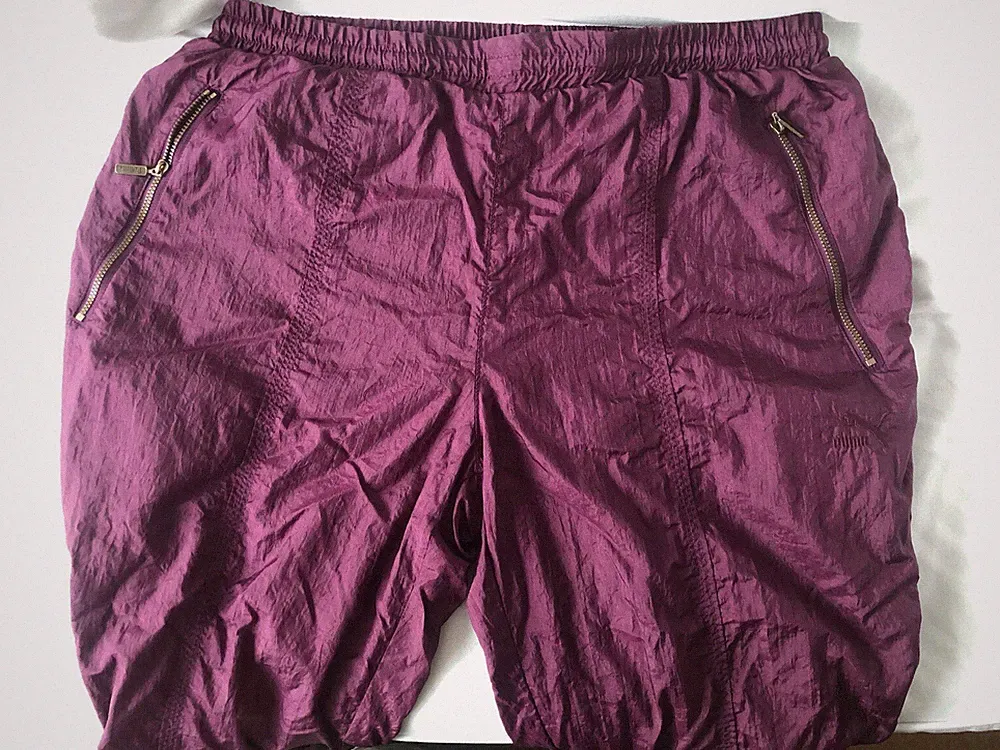 Vintage - Lila Puma Jogginghose Gr. M / 4