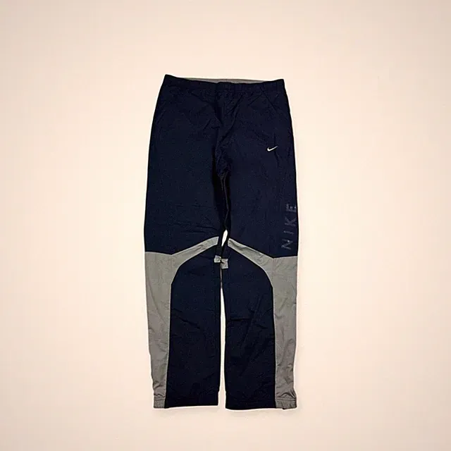 Vintage Nike Nylon Track Pants Mini Logo 90s Y2K Streetwear