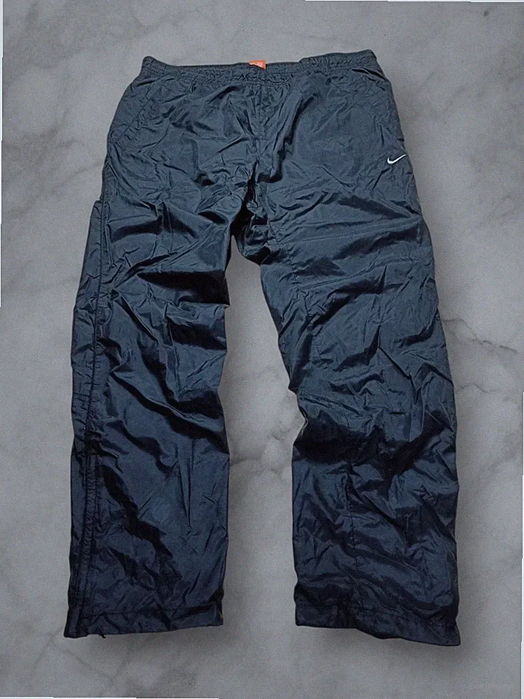 Vintage Nike Nylon Trackpants Baggy Fit Größe XL Herren Jogginghose Schwarz