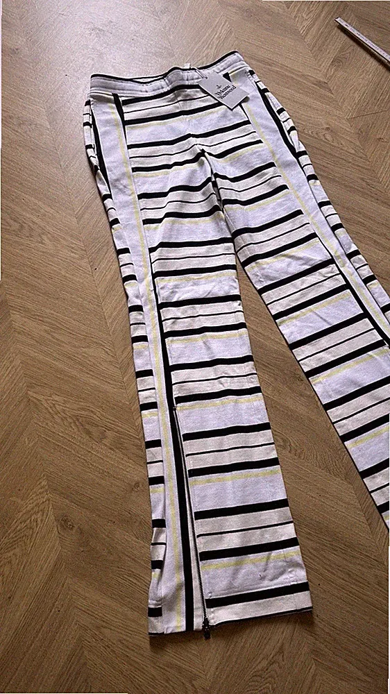 VIVIENNE WESTWOOD Jogginghose Gr. M Gestreift Weites Bein Schlitze NEU Etikett