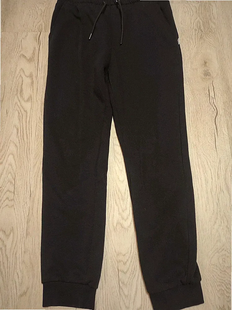 warme Jack & Jones Jogginghose in Größe S, Topzustand
