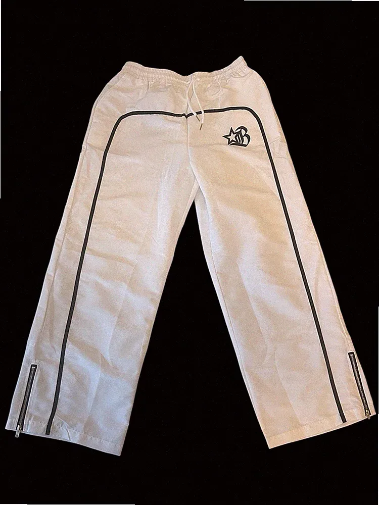 Weiße Trackpants / Jogginghose mit Reißverschluss – Streetwear Style